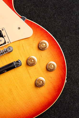 Электрогитара Gibson Les Paul Traditional